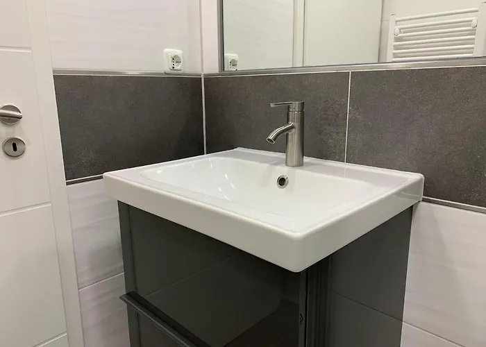 Wohnung-enjoy Apartman *